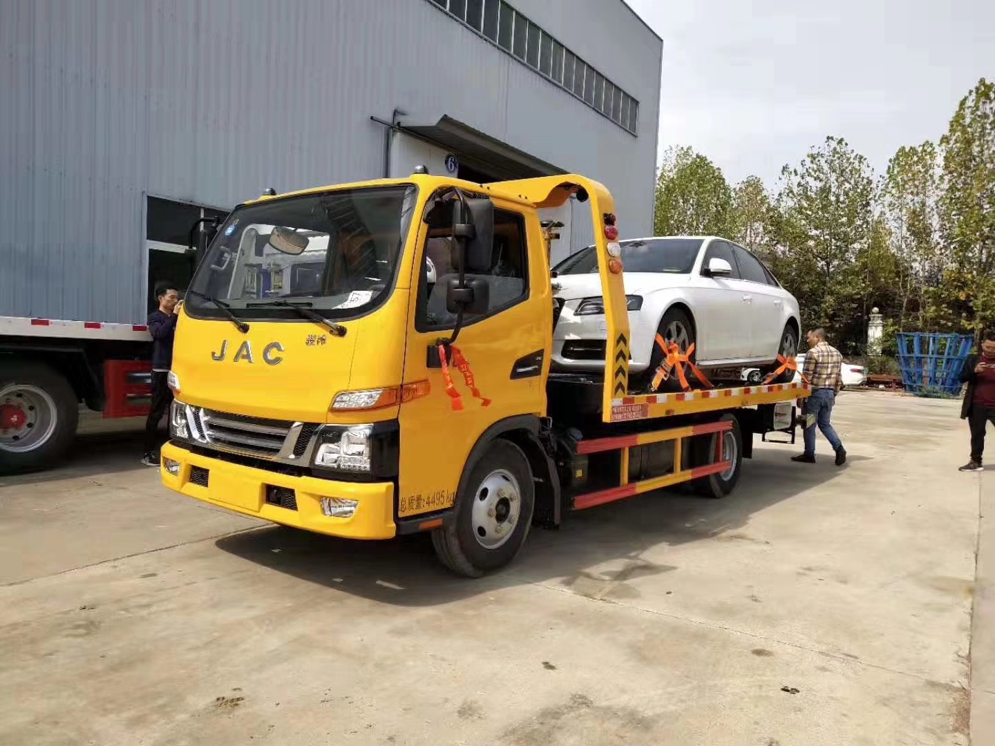 江淮藍(lán)牌一拖二清障車(chē)