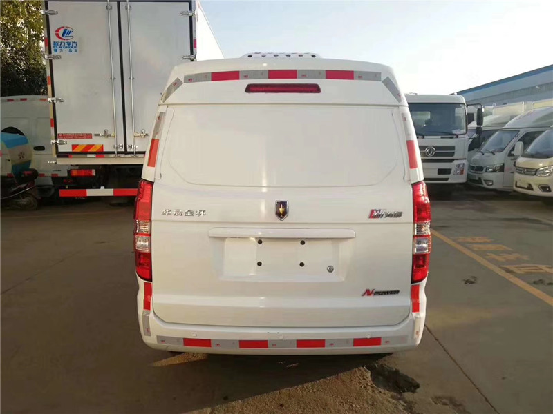 金杯雙排面包冷藏車(chē)