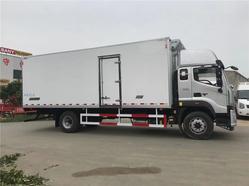 福田歐航 高頂雙臥冷藏車