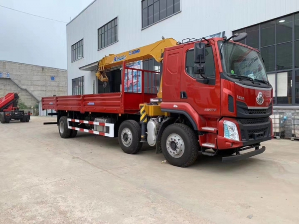 柳汽前四后八新品上市