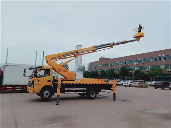 東風22米高空作業車