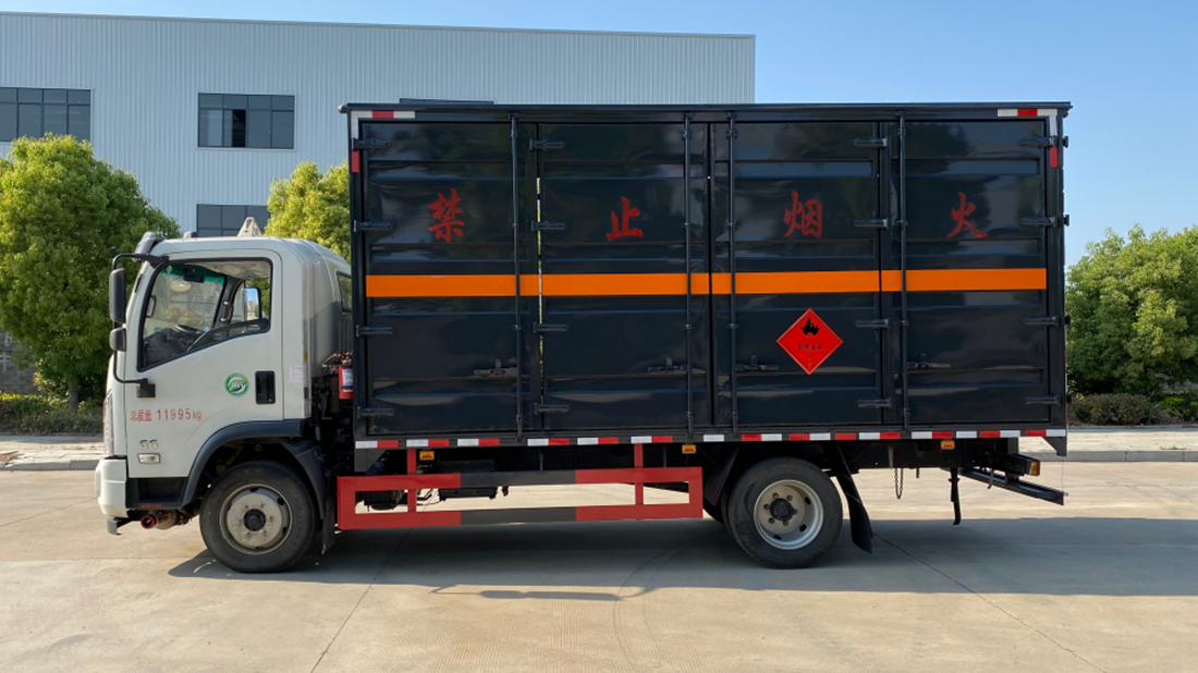 大運(yùn) 液體廂式運(yùn)輸車